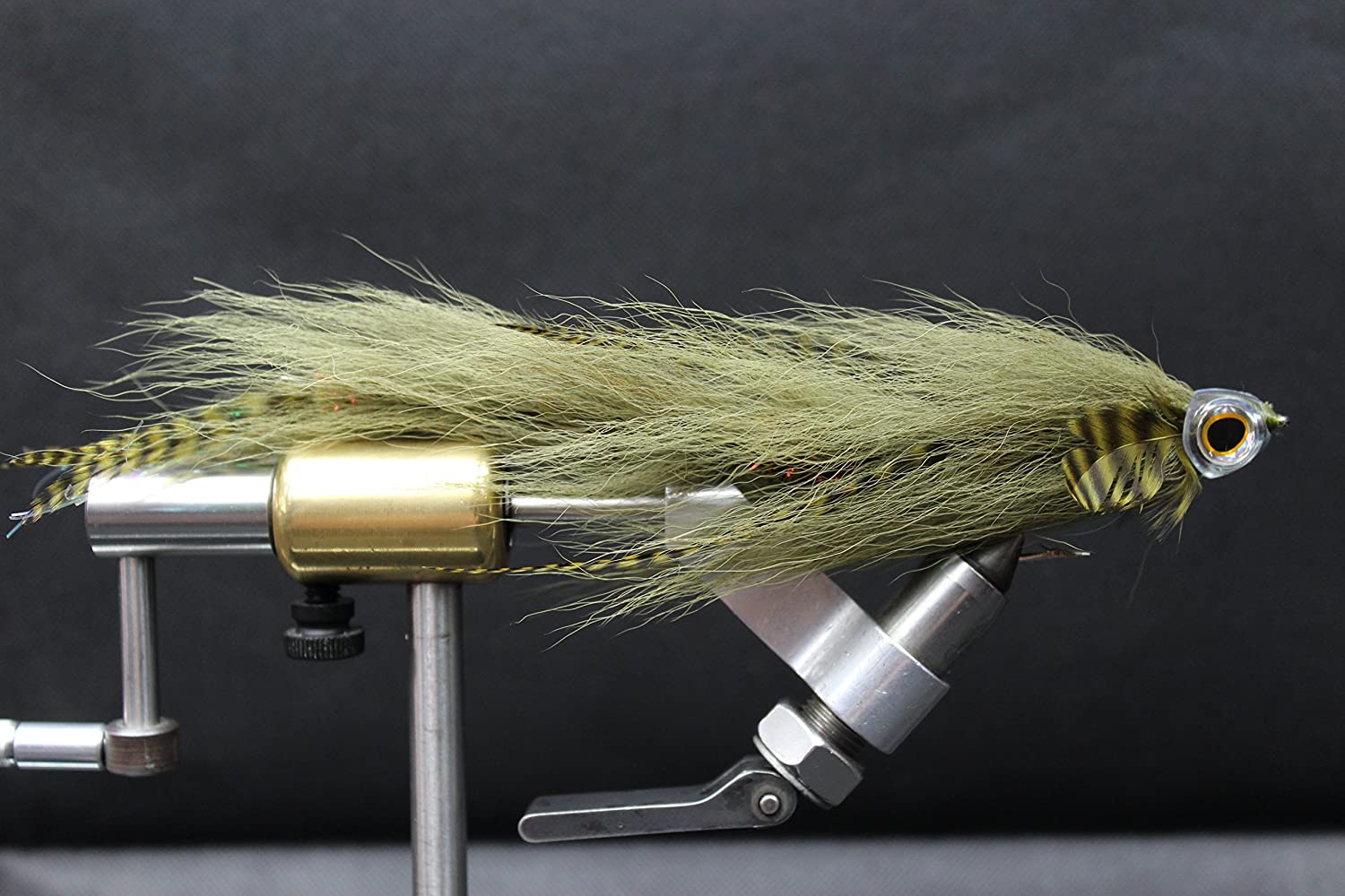 Bucktail Big Game Changer Muskie Pike Fly 8 Dry Flies Nymphs Fly