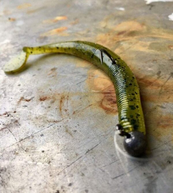 YUM Swim n' Dinger Paddle Tail Worm Fishing Artificial Bait Soft Plastic Lures - Image 2