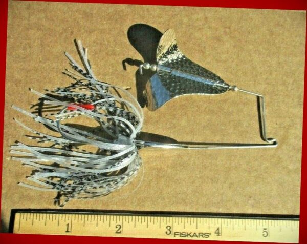 1 Mega Buzz 5/8oz Buzzbait Silver Shiner Bass Fishing Artificial Bait Soft Plastic Lures